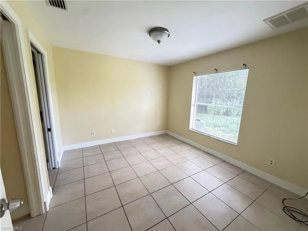 4939 Leonard Boulevard S Lehigh Acres, FL 33973