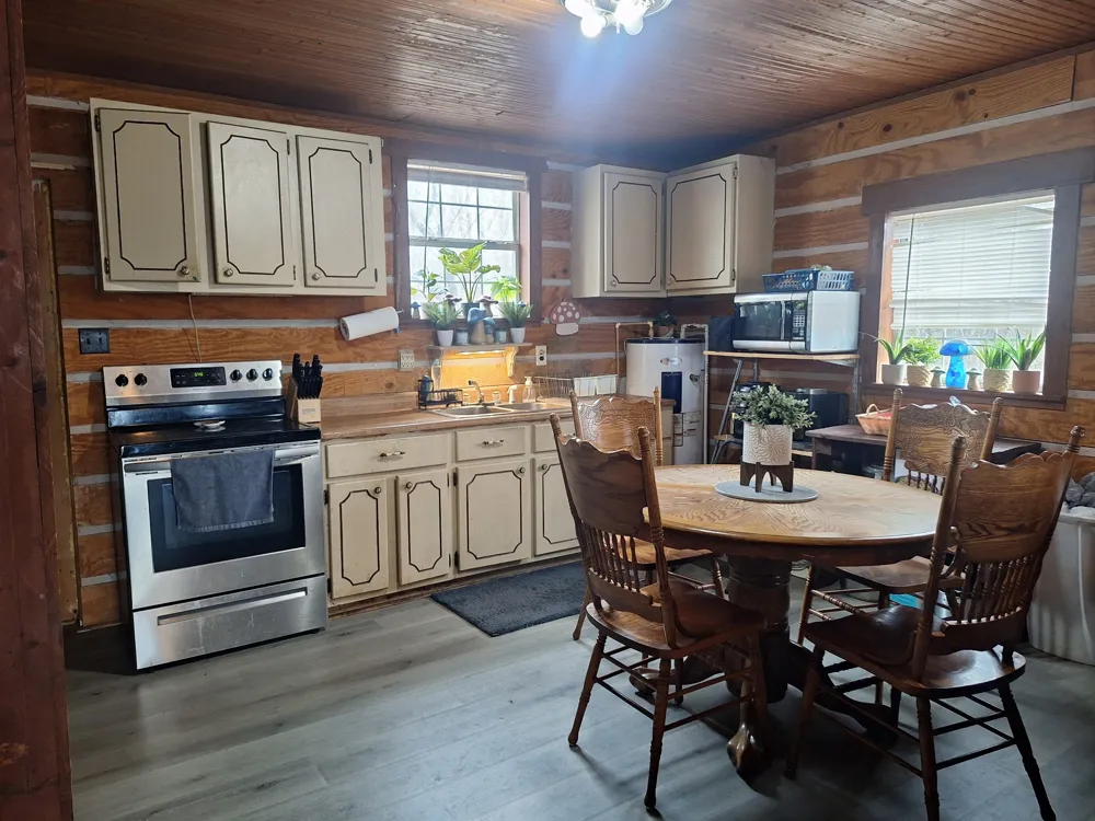 199 Dixon Ln Waynesboro, TN 38485