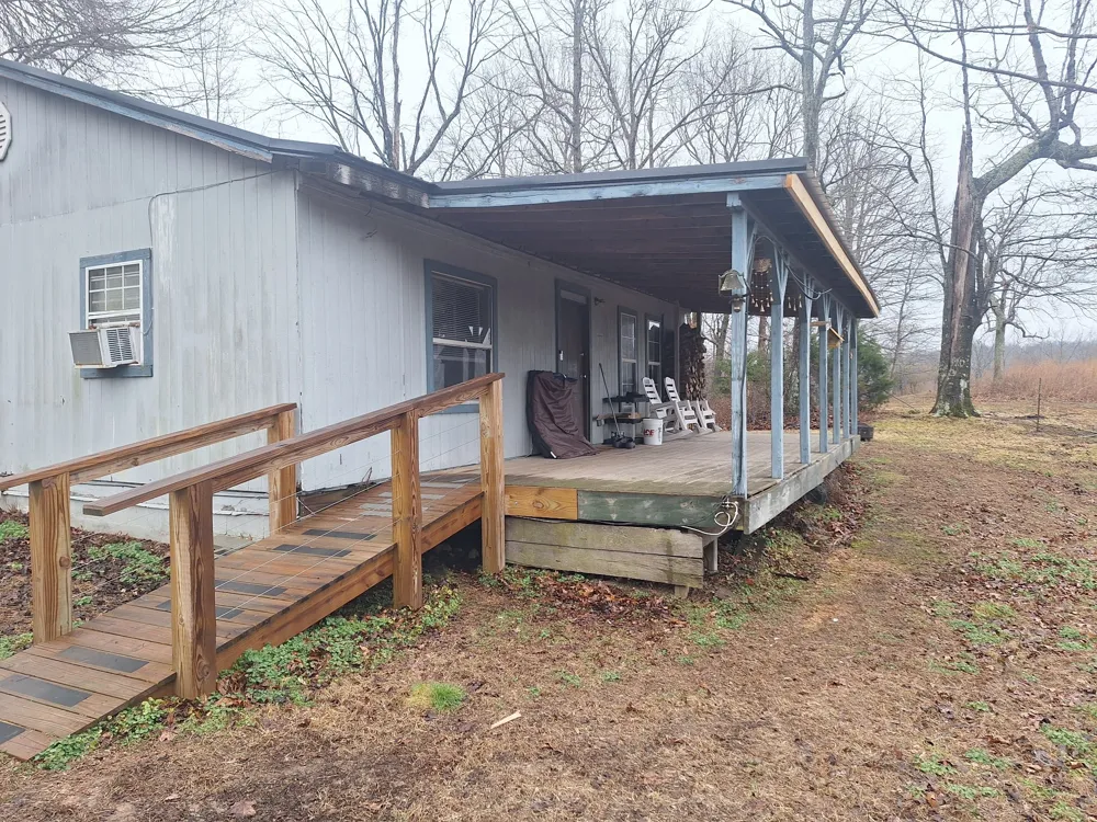 199 Dixon Ln Waynesboro, TN 38485