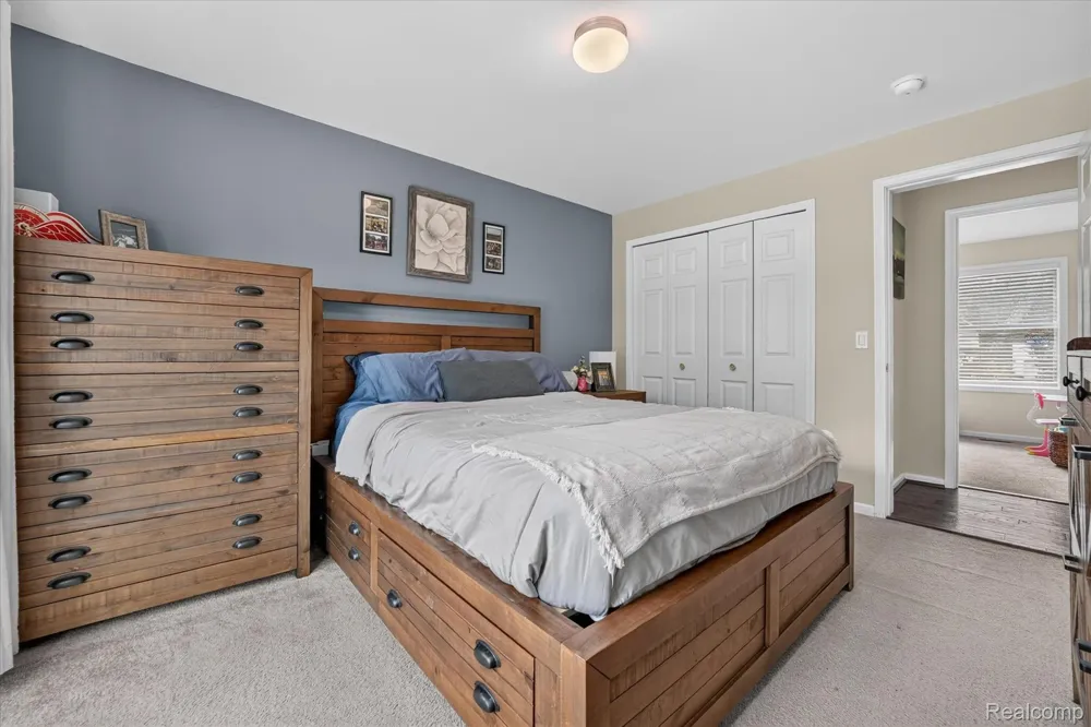 734 Kent Street Carleton Village, MI 48117
