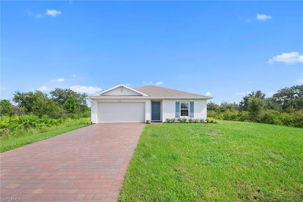 544 Woodview Drive Lehigh Acres, FL 33972
