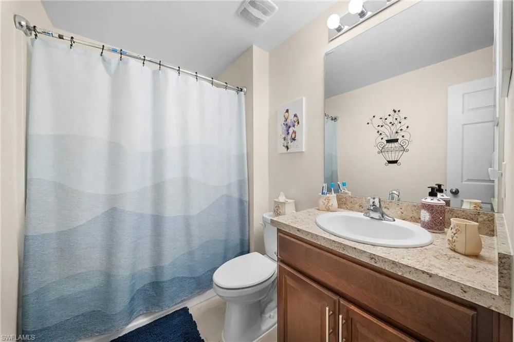544 Woodview Drive Lehigh Acres, FL 33972
