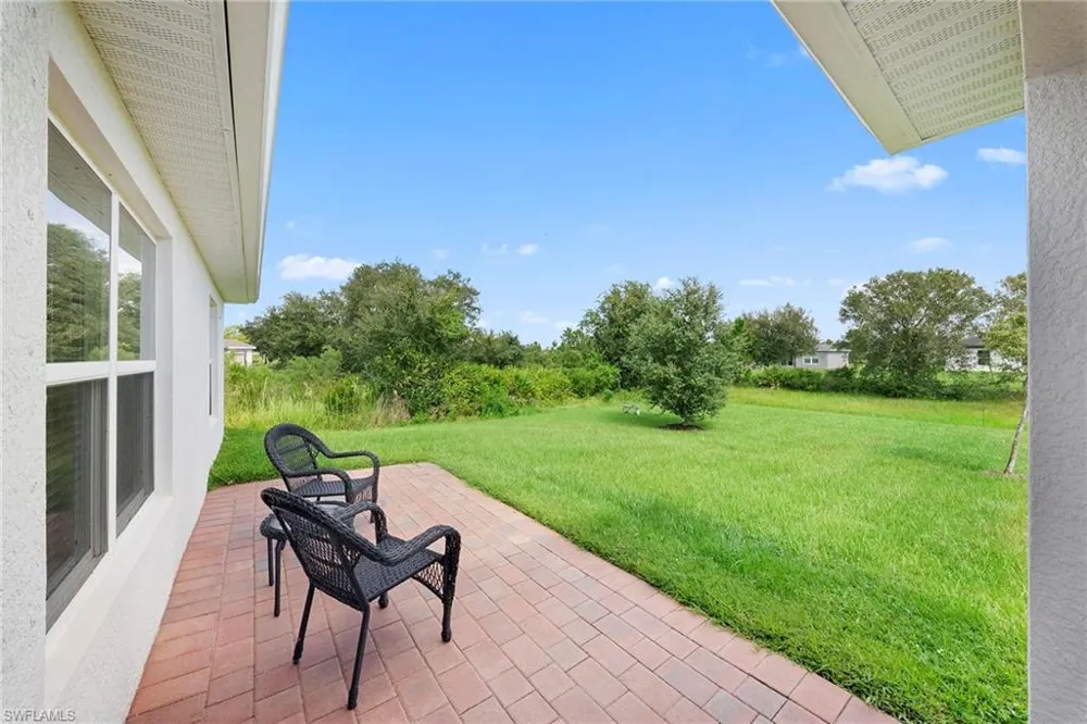 544 Woodview Drive Lehigh Acres, FL 33972