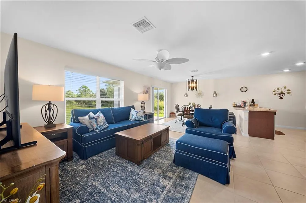 544 Woodview Drive Lehigh Acres, FL 33972