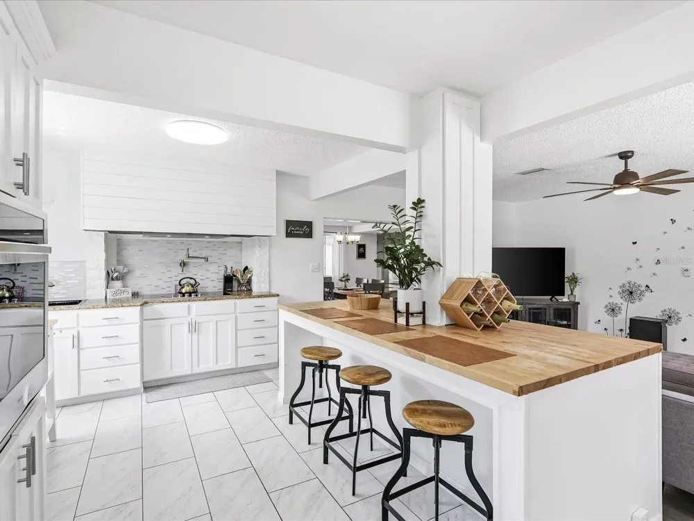 936 DAWN STREET Venice, FL 34285