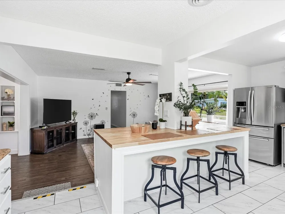 936 DAWN STREET Venice, FL 34285