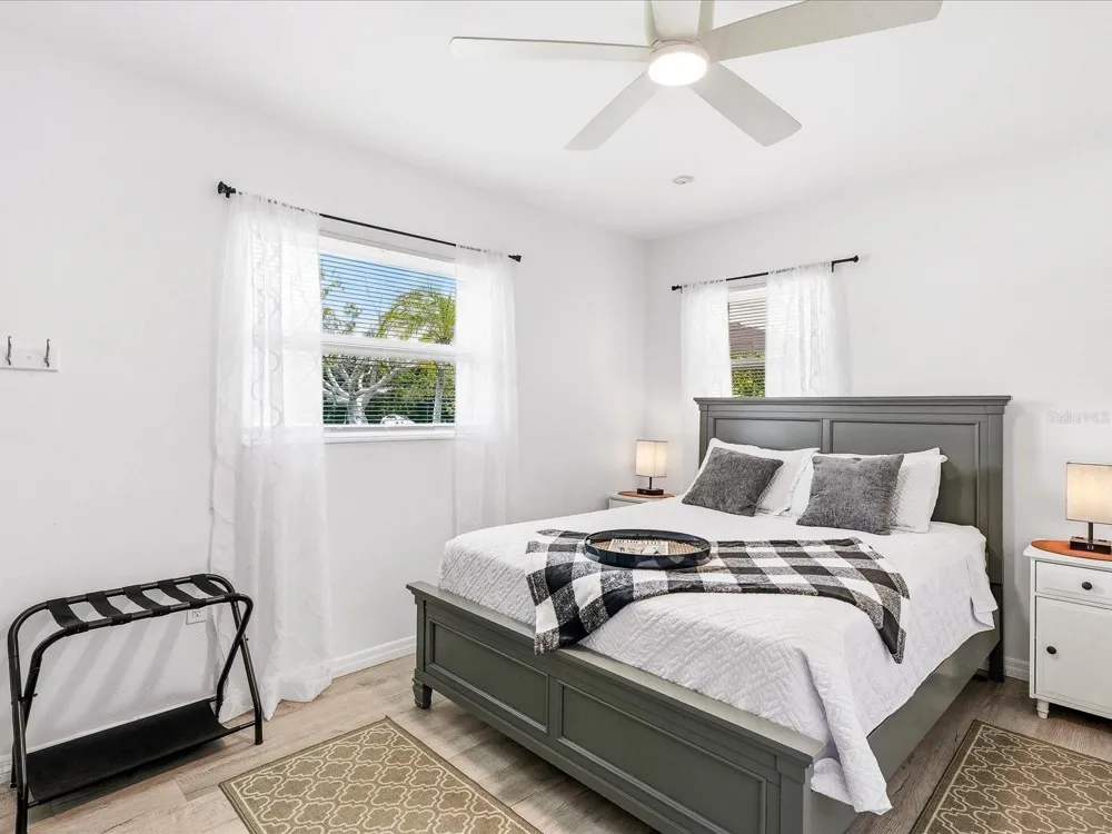 936 DAWN STREET Venice, FL 34285