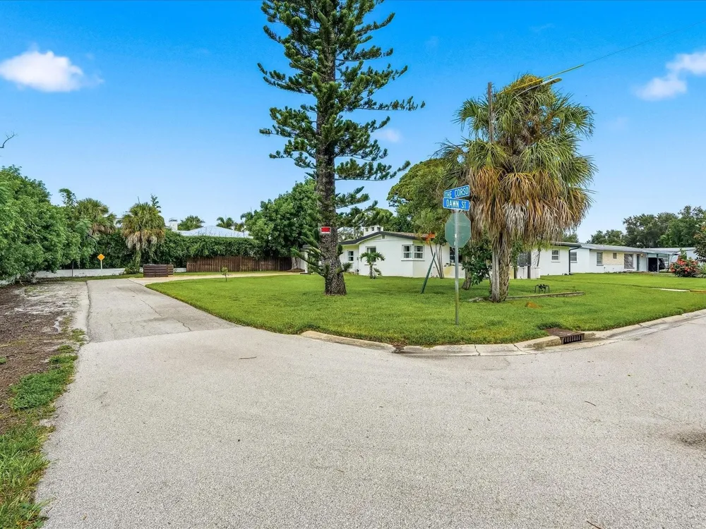 936 DAWN STREET Venice, FL 34285