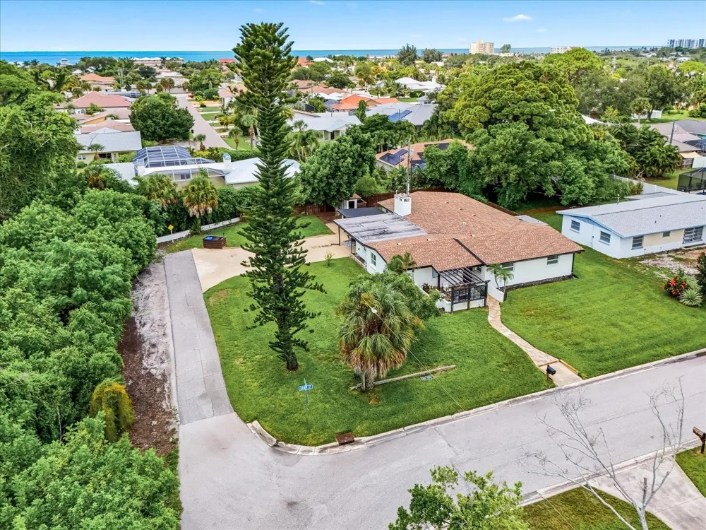 936 DAWN STREET Venice, FL 34285