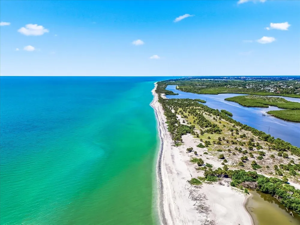936 DAWN STREET Venice, FL 34285