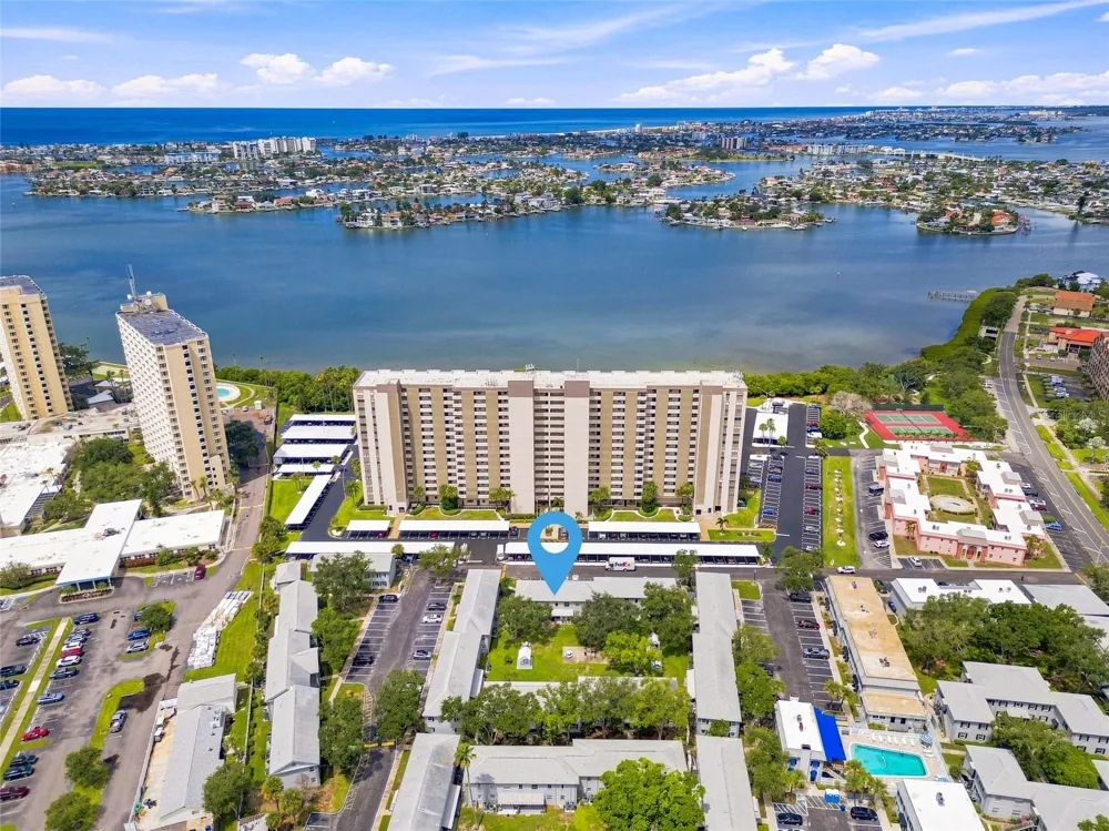 1180 RUE DES ROIS #1A South Pasadena, FL 33707