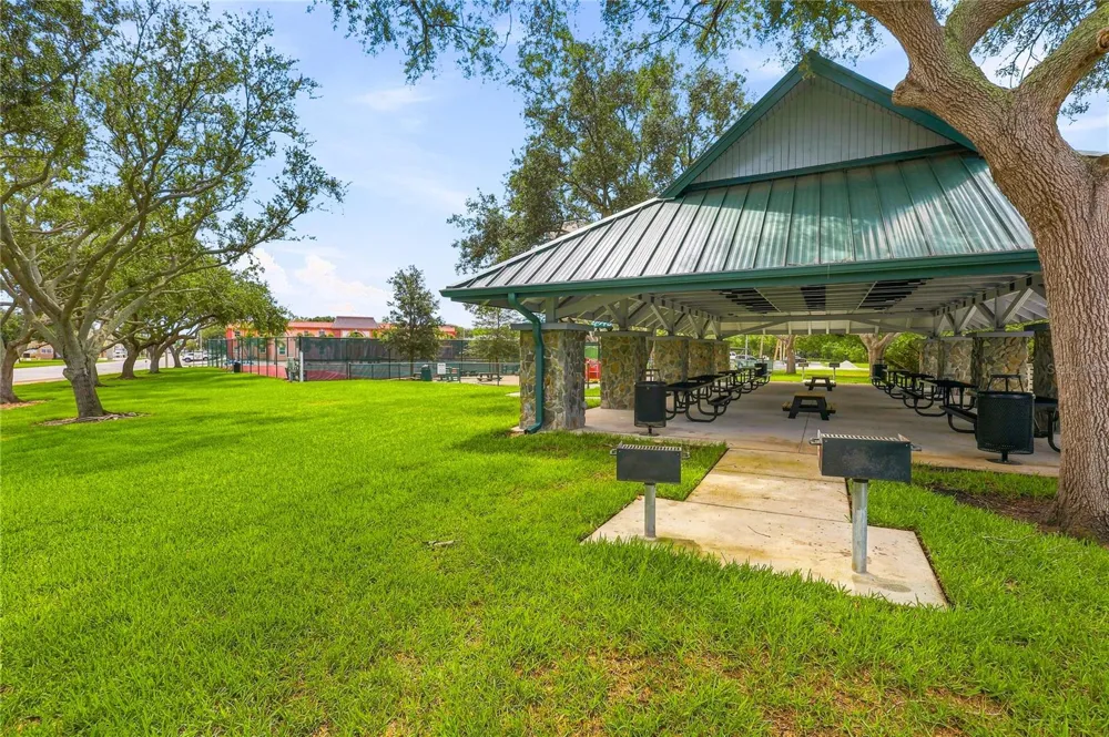 1180 RUE DES ROIS #1A South Pasadena, FL 33707