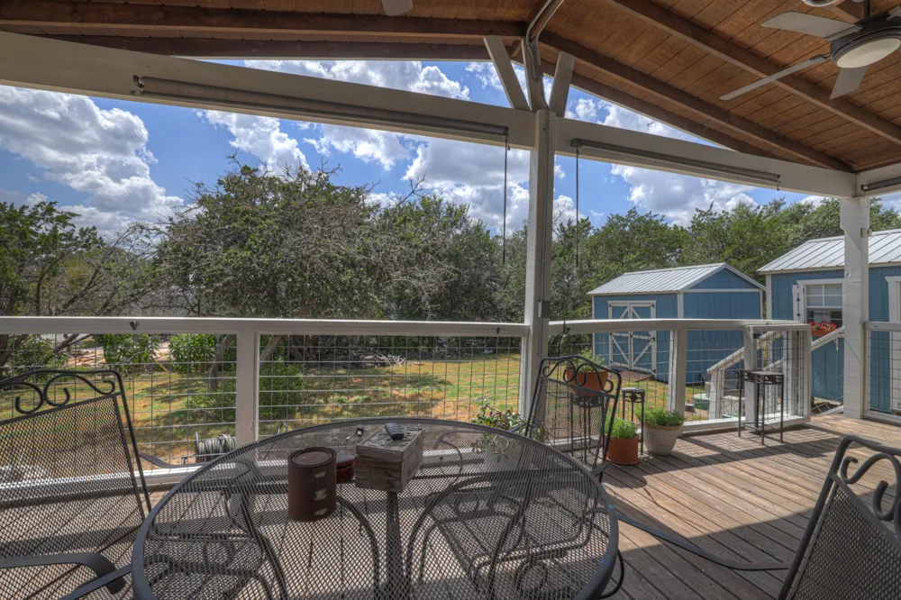 2870 Candlelight Drive Canyon Lake, TX 78133