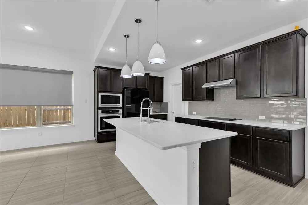 617 Silent Creek Cove Georgetown, TX 78628