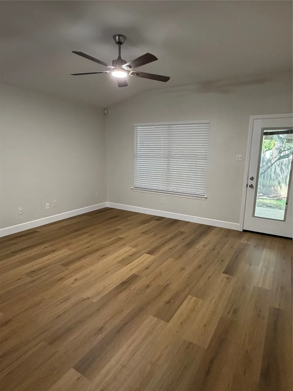 4604 Ramies Run Austin, TX 78749