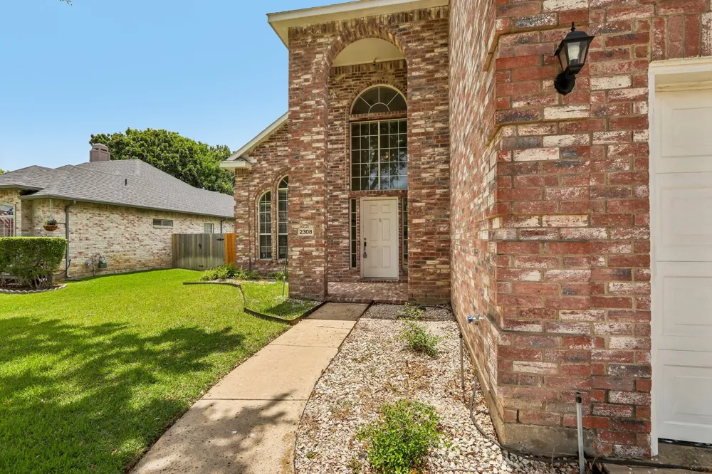 2308 London Drive Plano, TX 75025