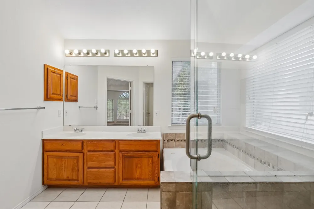 2308 London Drive Plano, TX 75025