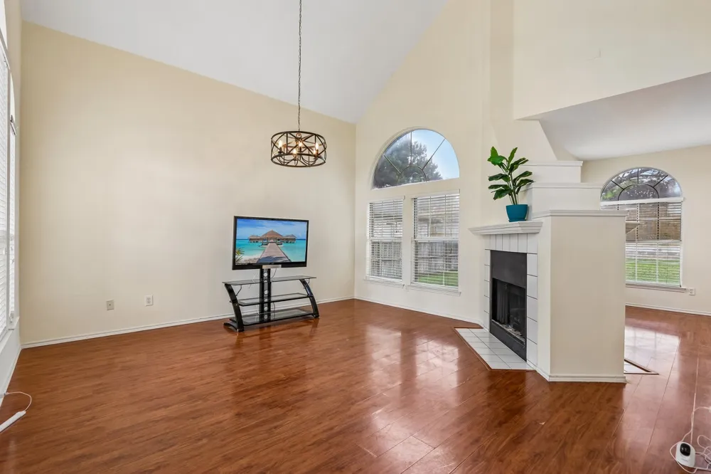2308 London Drive Plano, TX 75025