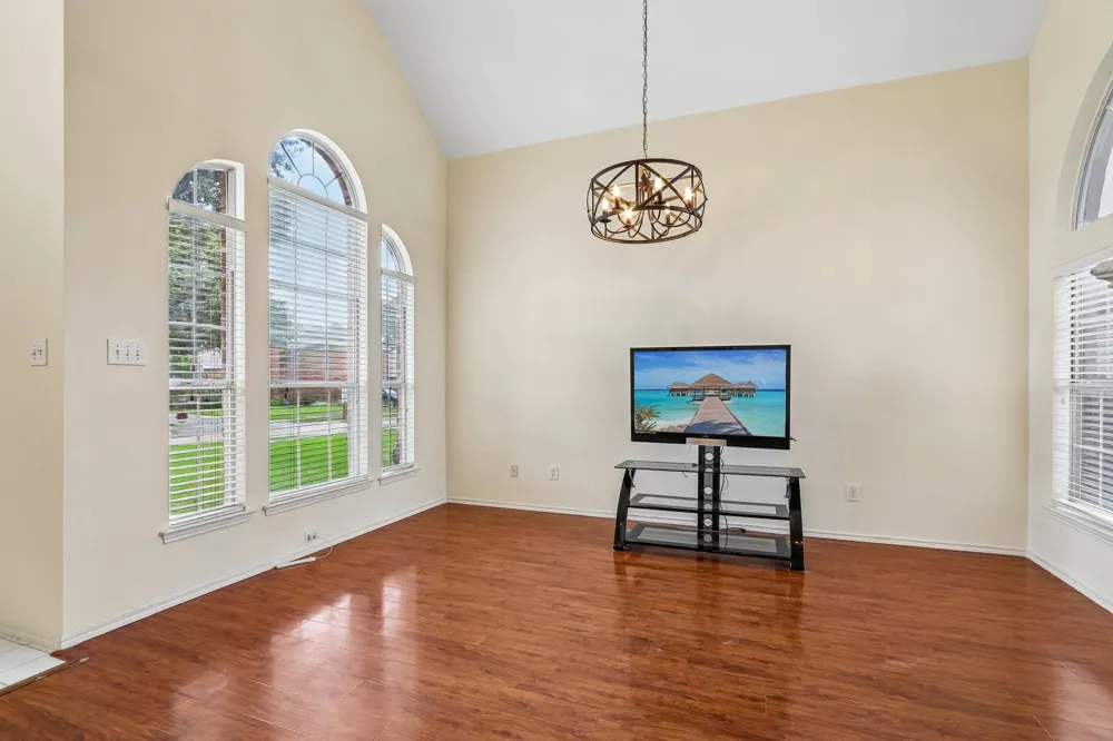 2308 London Drive Plano, TX 75025
