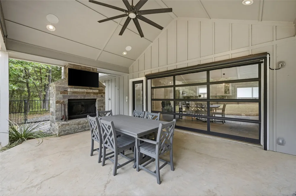 10 Holland Street Pottsboro, TX 75076