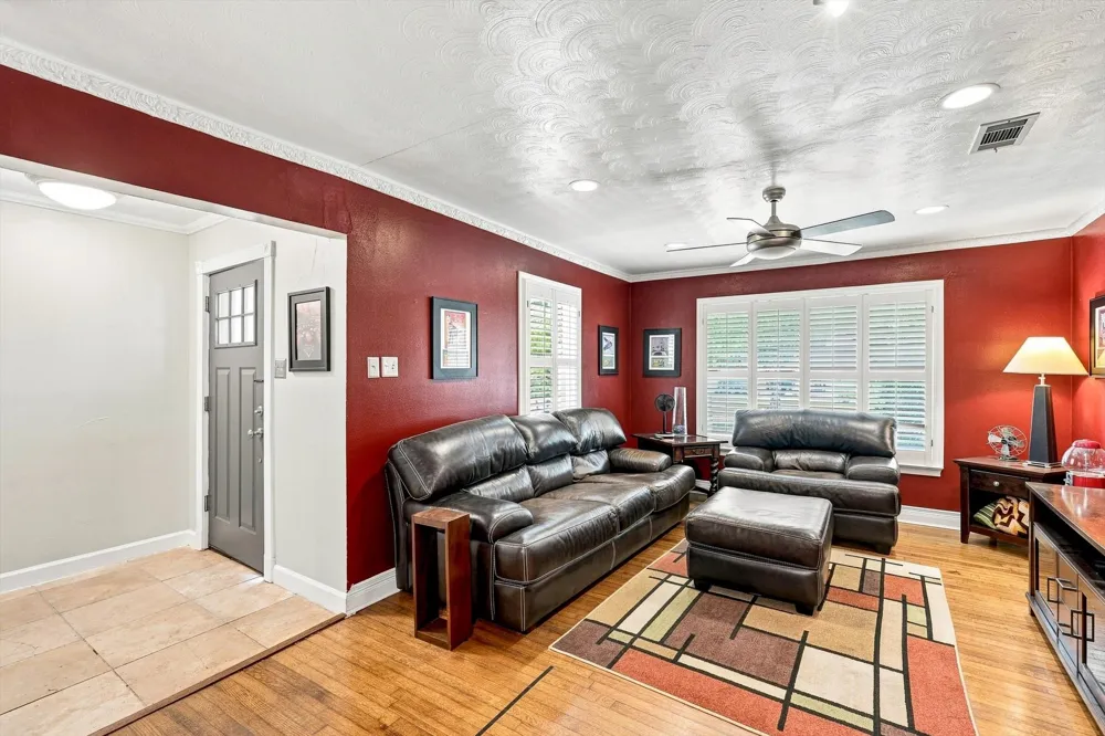 3509 Waldorf Drive Dallas, TX 75229