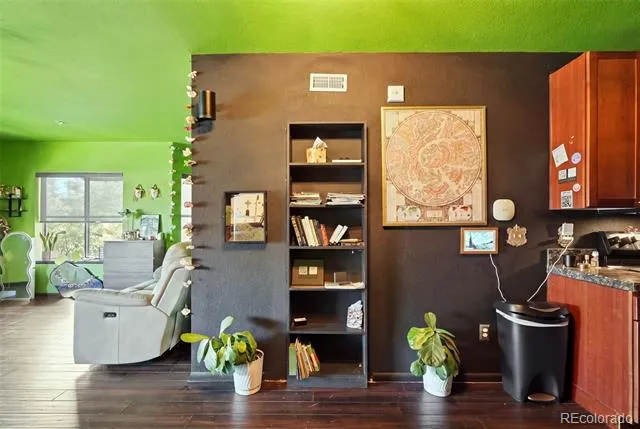 3195 Blake Street #101 Denver, CO 80205