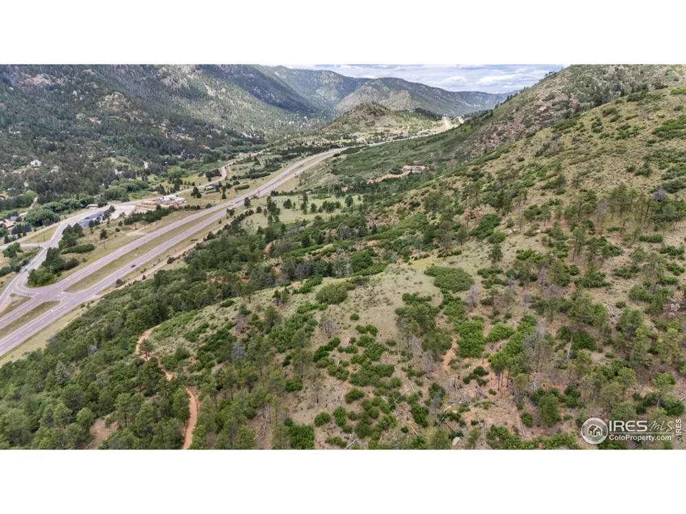 9150 W Highway 24 Cascade, CO 80809