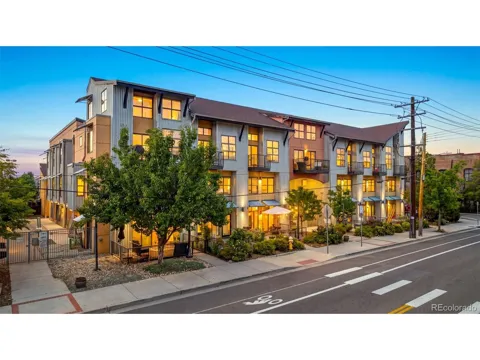3195 Blake Street #101