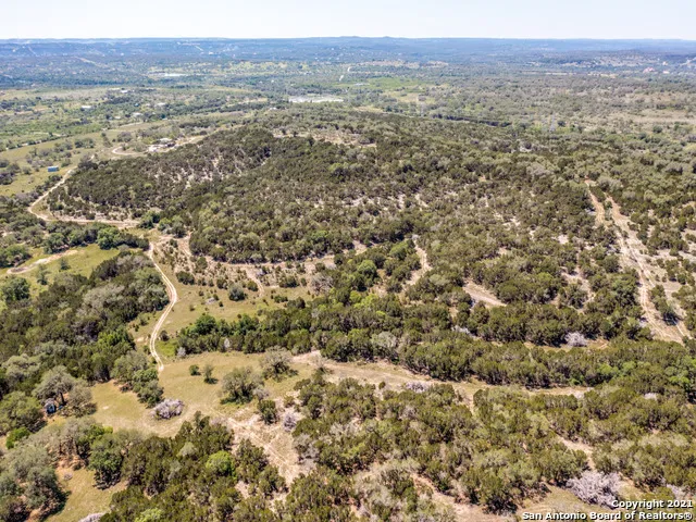 706 Paleface Ranch Rd S Spicewood, TX 78669