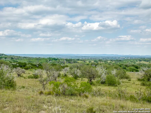 706 Paleface Ranch Rd S Spicewood, TX 78669
