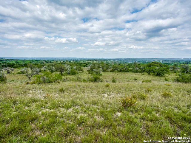 706 Paleface Ranch Rd S Spicewood, TX 78669