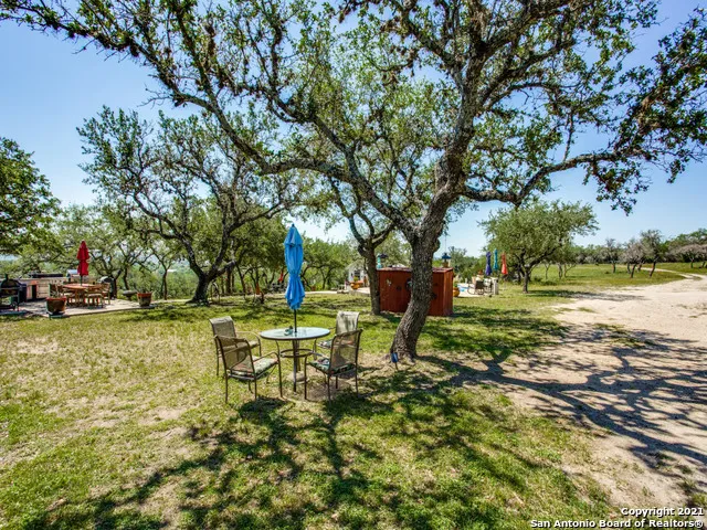 706 Paleface Ranch Rd S Spicewood, TX 78669