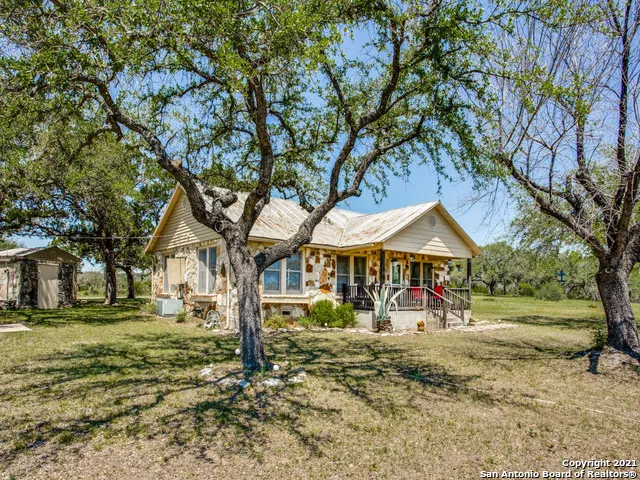 706 Paleface Ranch Rd S Spicewood, TX 78669