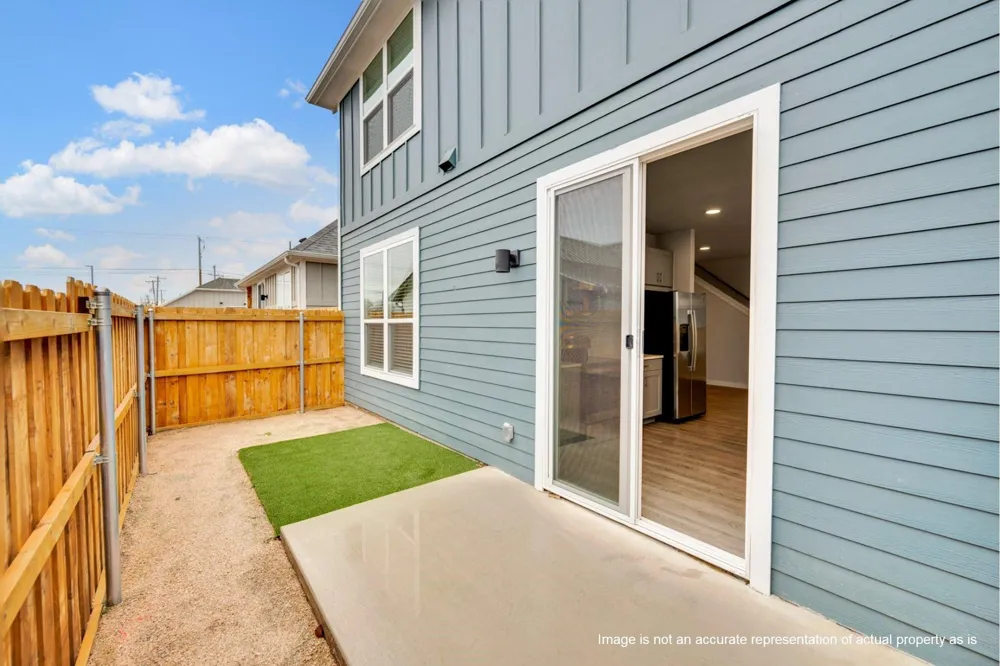 10131 Danielson Grove Drive Fort Worth, TX 76108