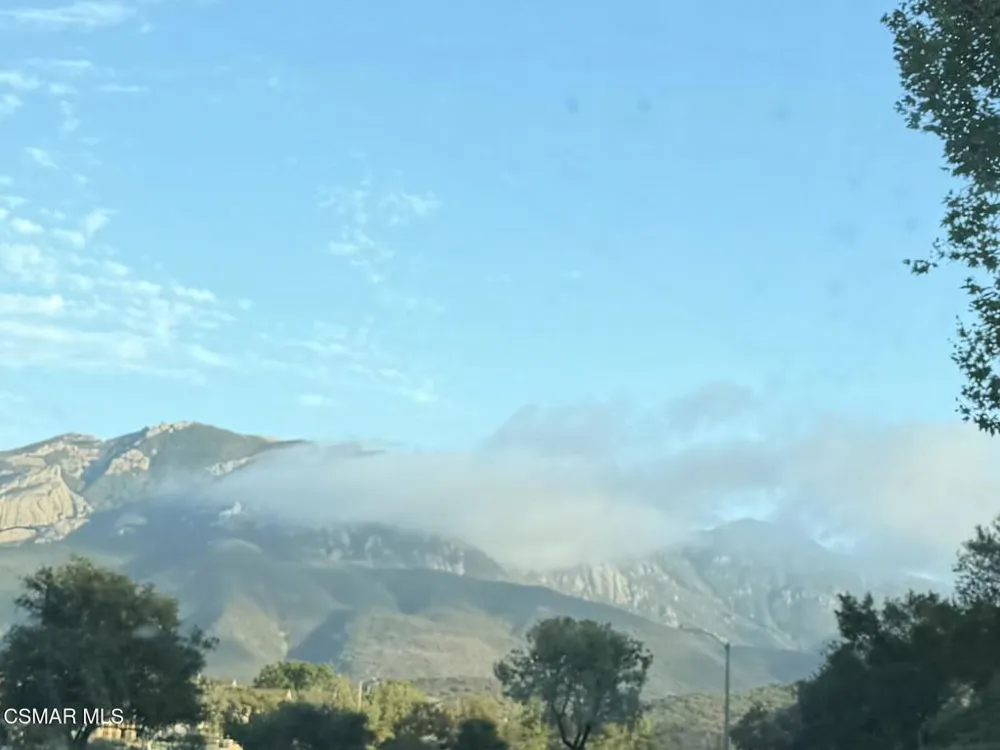 477 Via Gregorio Newbury Park, CA 91320