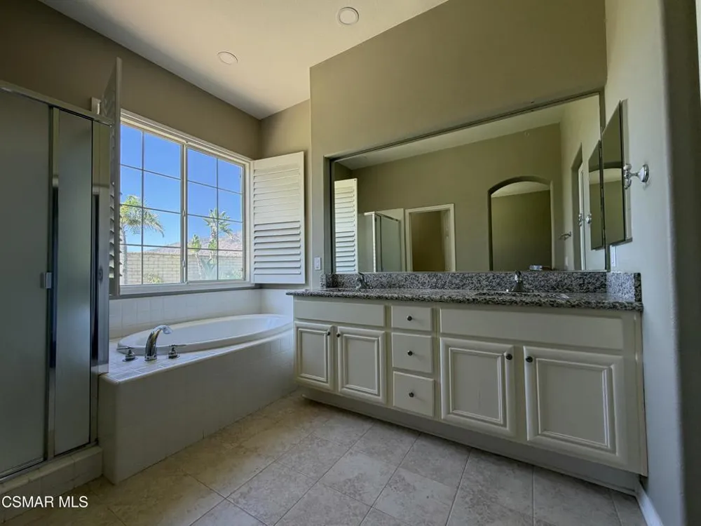 477 Via Gregorio Newbury Park, CA 91320