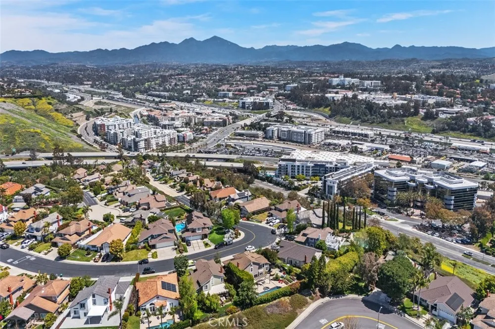 25732 Weston Drive Laguna Niguel, CA 92677