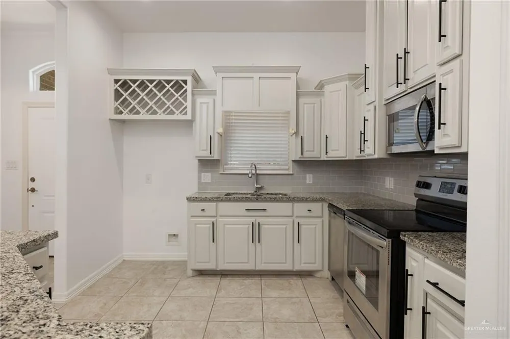 2006 Primrose Drive Weslaco, TX 78596