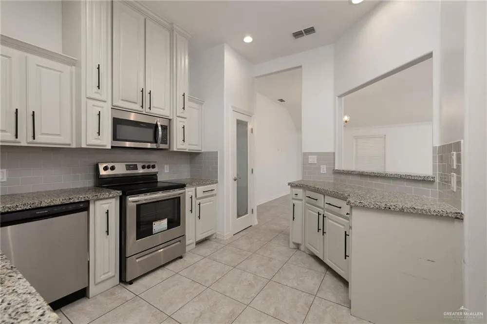 2006 Primrose Drive Weslaco, TX 78596
