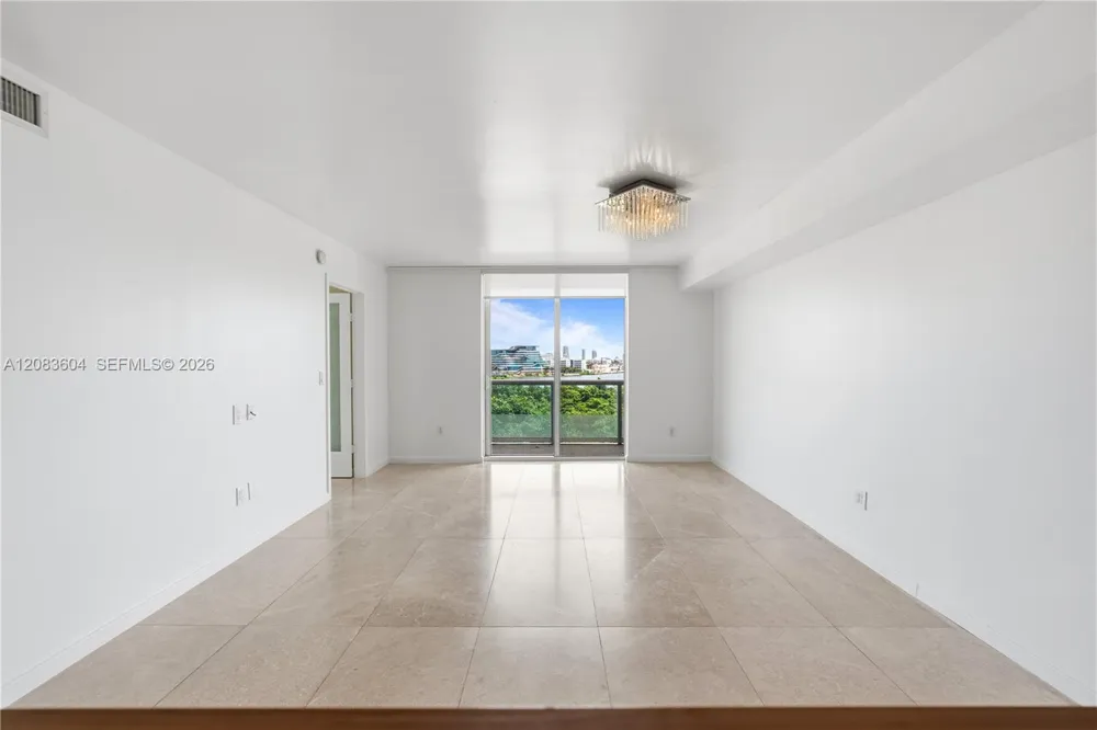 50 BISCAYNE BLVD #902 Miami, FL 33132