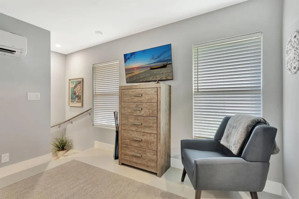 397 SUNDIAL CIRCLE #397 Margate, FL 33068