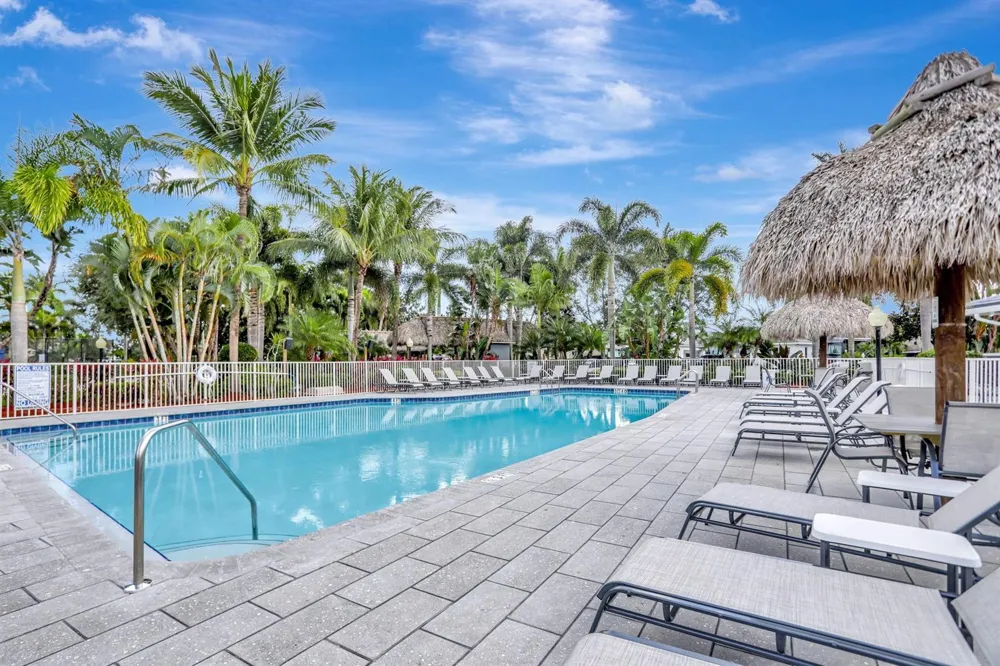 397 SUNDIAL CIRCLE #397 Margate, FL 33068