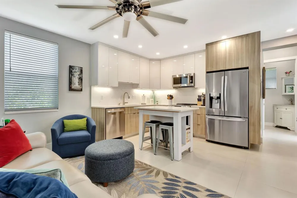 397 SUNDIAL CIRCLE #397 Margate, FL 33068