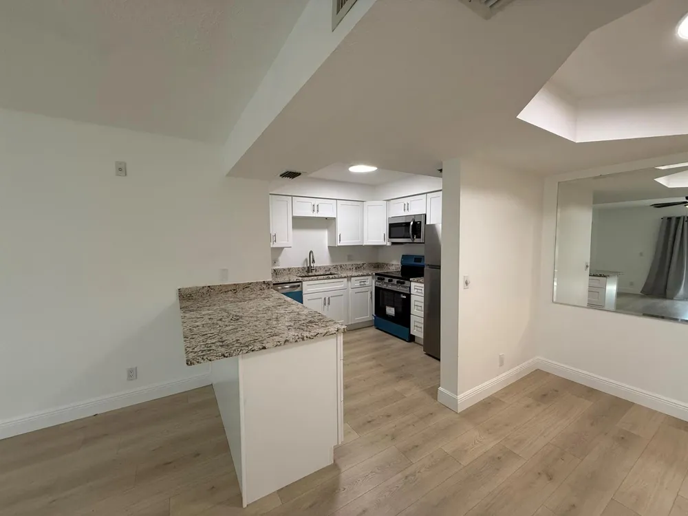 950 S KANNER Highway #E1 Stuart, FL 34994