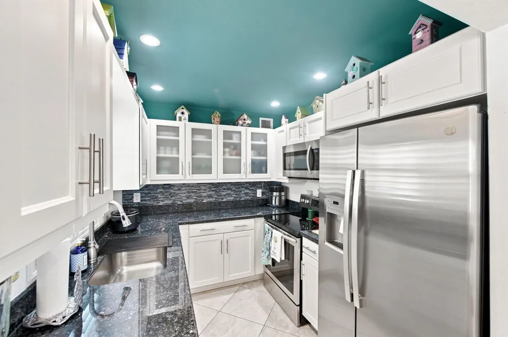 273 Saxony F Delray Beach, FL 33446