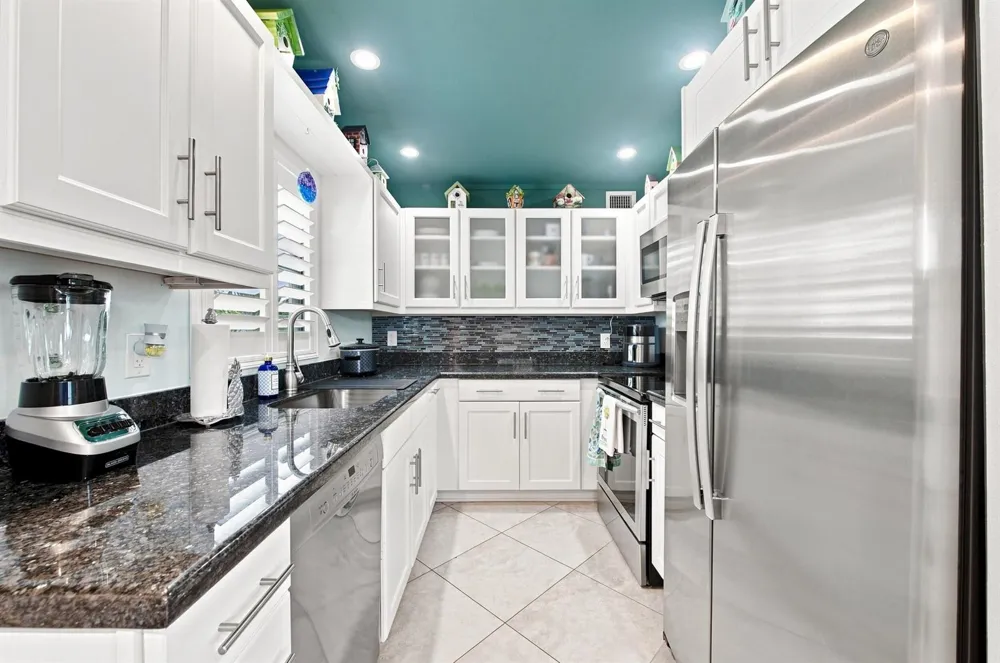 273 Saxony F Delray Beach, FL 33446