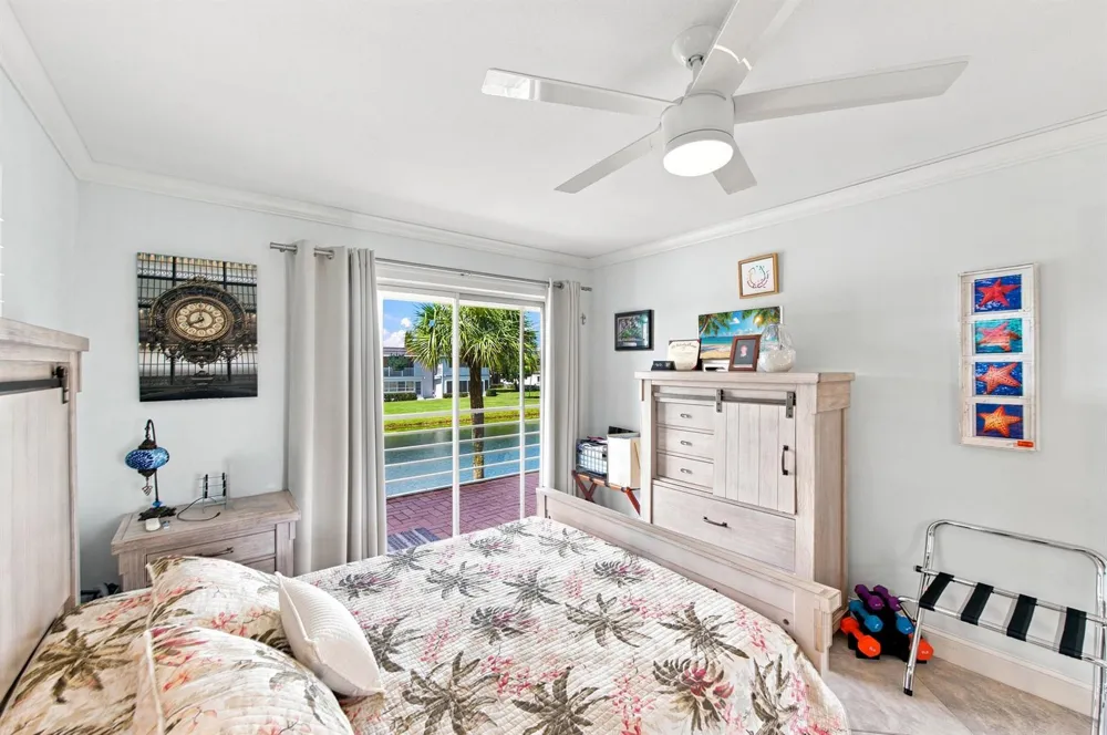 273 Saxony F Delray Beach, FL 33446