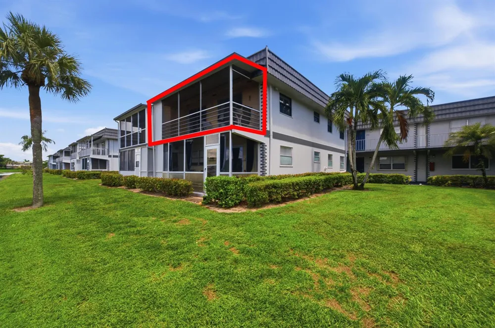 273 Saxony F Delray Beach, FL 33446