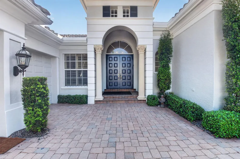 16040 BRISTOL ISLE WAY Delray Beach, FL 33446
