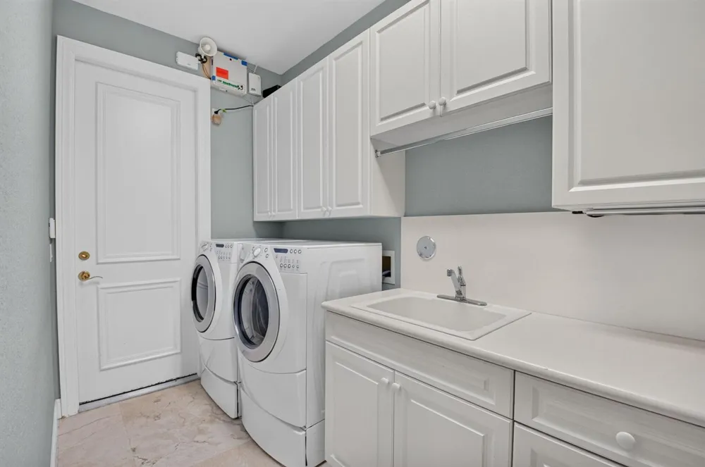 16040 BRISTOL ISLE WAY Delray Beach, FL 33446